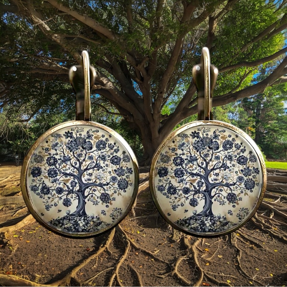 🆕 Artistic - Tree of Life Design - Lever Back Earrings - Art Iron Plate Painting
